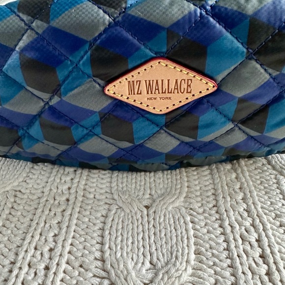 🖤 MZ Wallace Metro Scout in blue / black geo print - Picture 5 of 8